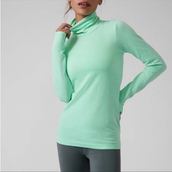 Athleta Tops Athleta Flurry Blizzard Seamless Turtleneck In